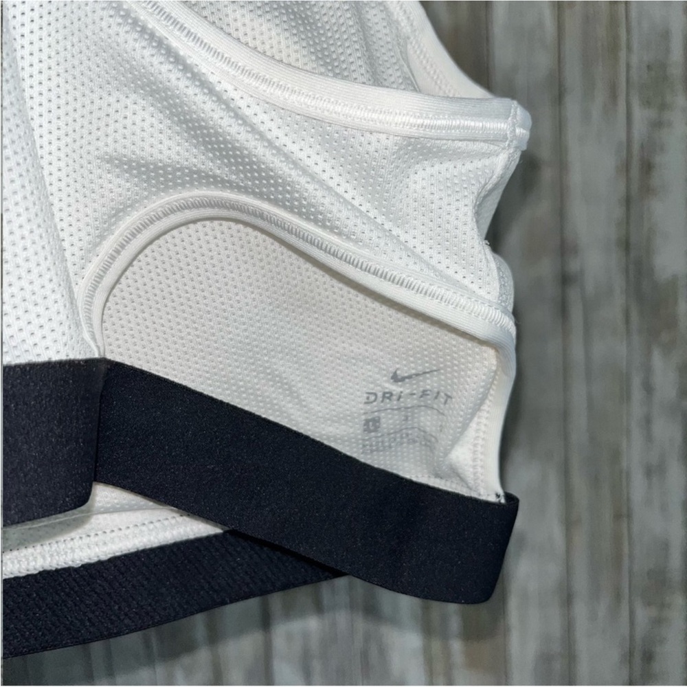 Nike White Yoga Running Sports Bra - Picture 5 of 5